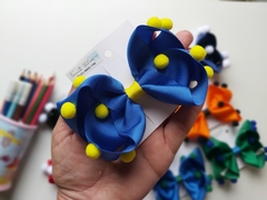 Laço Boutique Pompom Escolar