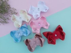 Laço Boutique Organza Pompom