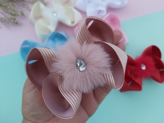 Laço Boutique Organza Pompom - comprar online