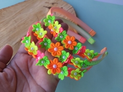 Arco Neon com Florzinha e Pérola - comprar online