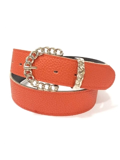 CLÀSICO CON HEBILLA CADENA CON PASADOR DE METAL. CUERINA PASE 40 MM. ROJO