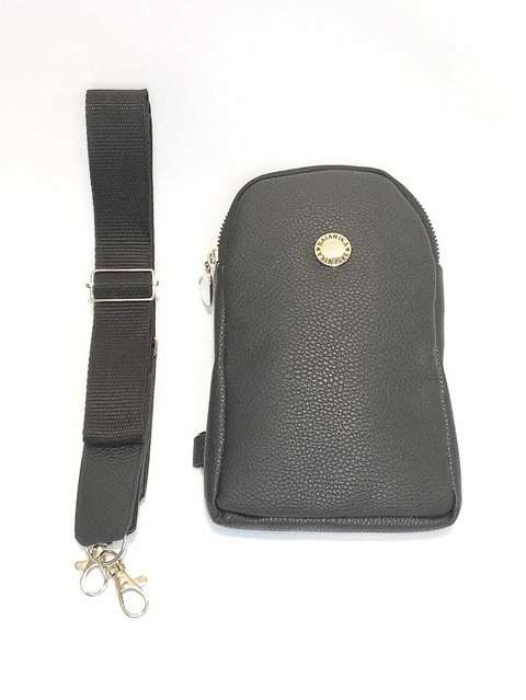 BANDOLERA PORTACELULAR LISA NEGRO
