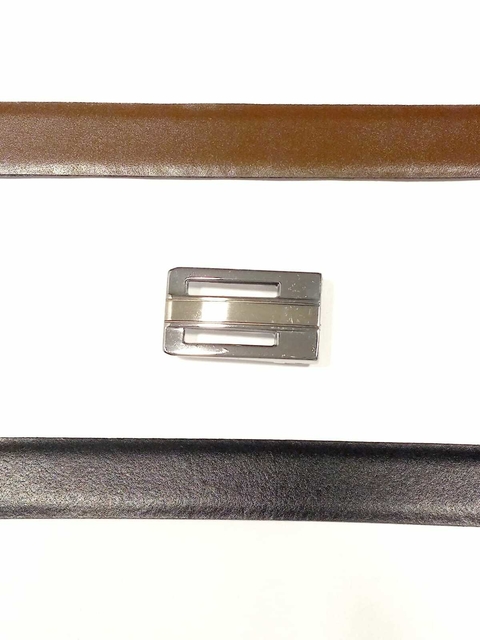 REVERSIBLE. Cuero pase 30 mm.