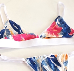 Conjunto ada floreado