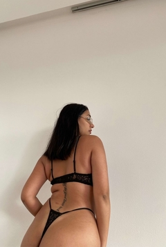 CONJUNTO MARGA NEGRO en internet