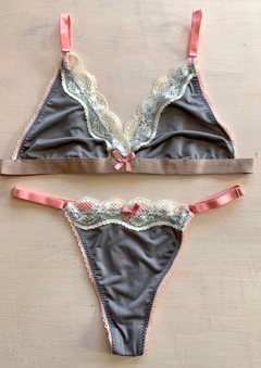 conjunto ada gris