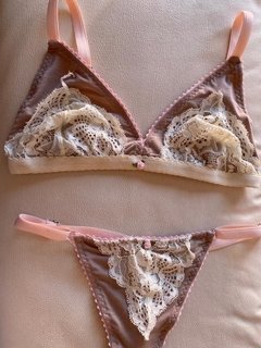 conjunto aplique VIRGINIA en internet