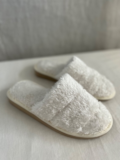 Pantuflas corderito - carmina lenceria