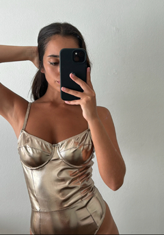 Body TEMPEST Gold en internet