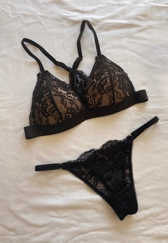 CONJUNTO TRIANGULO SOFT PUNTILLA