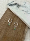 aros de acero blanco y margaritas celestes - comprar online