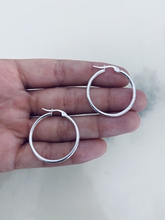 Argollas finitas acero blanco