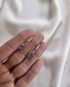 argollas de acero blanco y mano de fatima - comprar online