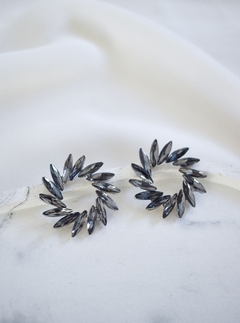 aros gris oscuro circunferencia
