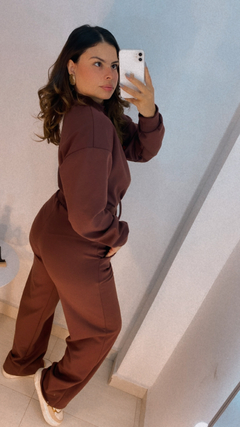 Conjunto Paris na internet