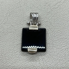 Dije en Onix Negro, Plata 925 y Oro cuadrado B.R - comprar online