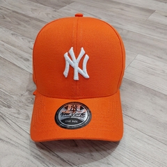 Boné NY (cores)
