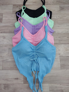 Cropped com regulagem (cores) na internet