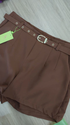 Short alfaiataria cinto fivela - marrom - loja online