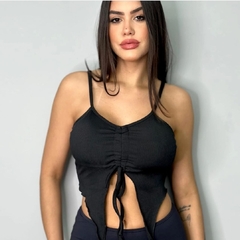 Cropped com regulagem (cores) na internet