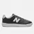 Tênis New Balance BB80 na cor preta com detalhes em branco, ideal para uso casual.
