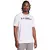 Camiseta branca da Under Armour com logo e nome em destaque, modelo Sliced Wordmark.