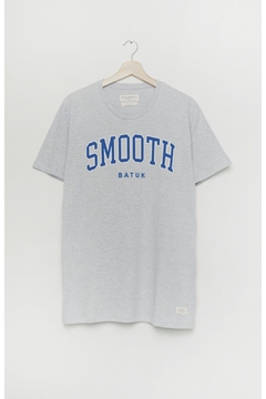 Remera Smooth Gris BTK
