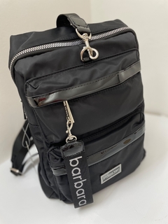 MOCHILA BARBARA NEGRA