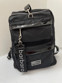MOCHILA BARBARA NEGRA