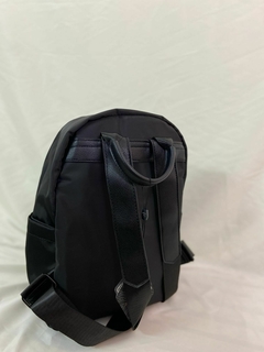 Mochila Amayra pop en internet