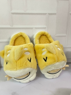 Pantuflas tiburon en internet