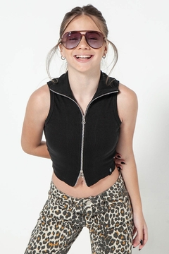 MUSCULOSA COMBUSTION S/M NENA PAGE CON CUELLO Y CIERRE DOBLE (CB2497121) - InCrescendo