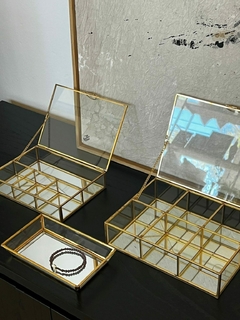 ORGANIZADOR ALHAJERO ESPEJADO DORADO 20X15X5CM en internet