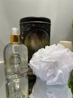 LATA KALA EMPORIUM CON JABÓN LÍQUIDO Y ESPONJA