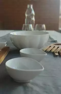 ENSALADERA PORCELANA FACETADA en internet