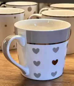 Jarro Mug porcelana corazones en internet