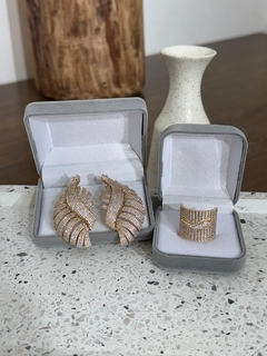 CONJUNTO ANEL E BRINCO