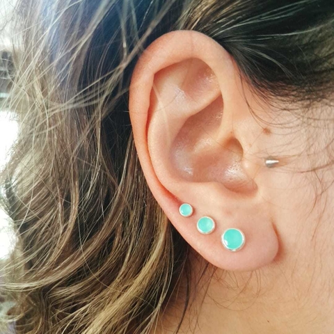 Brinco trio zirconia - verde água