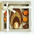 Caixa de bombons com coelhos e flores. - comprar online