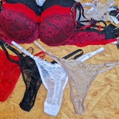 CONJUNTO ARMADO DE ENCAJE CON LESS REGULABLE LINEA GREVIEN ART 1070 TALLES DISPONIBLES 85-90-95-100 - (X MAYOR) - comprar online