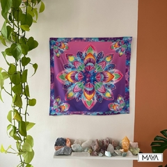 Lenço Pequeno Mandala Universo.