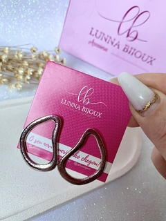 Brinco Orgânico Folheado - Lunna Bijoux