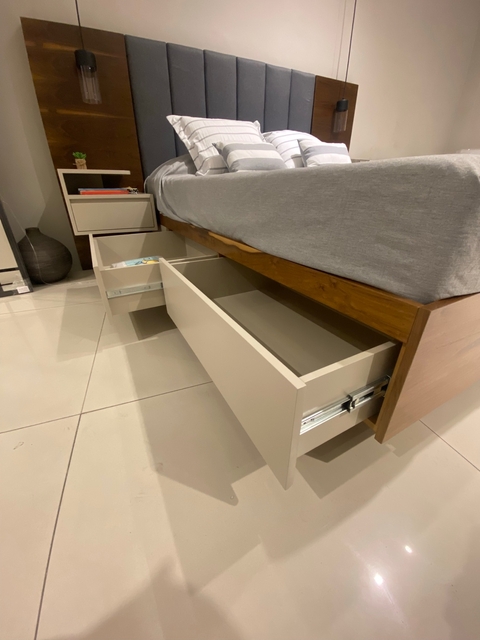 Cama Flotante de 1.40 x 1.90 - Gris Visón (Stock)