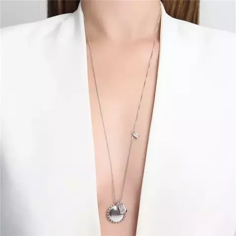 COLAR LONGO UNO COM ESFERINHAS E PONTOS DE LUZ QUADRADOS BANHADO A OURO 18K