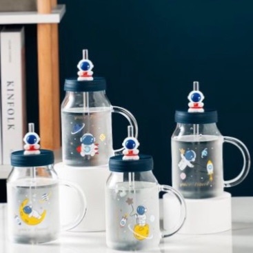 Jarro Astronauta de Vidrio con asa y tapa de Silicona