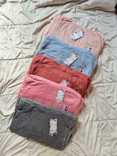 Pijama peludo canguro en internet