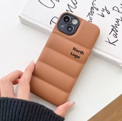 FUNDA IPHONE 15 PRO MAX PUFFER