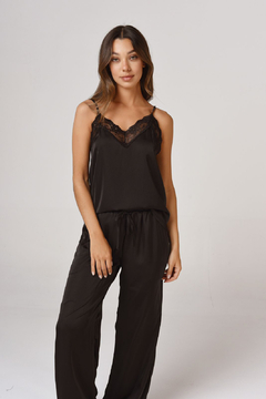 PIJAMA LARGO MALAIKA EN SEDA MUSCULOSA Y PANTALON LARGO (VAPIMAL) - Dame un Beso