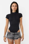 BODY MANGAS CORTAS CUELLO MEDIA POLERA CON CIERRE DELANTERO (TW00188)