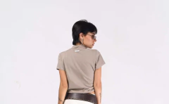 REMERA NICOLE CUELLO MEDIA POLERA DE ALGODON (CAREMNI) - comprar online